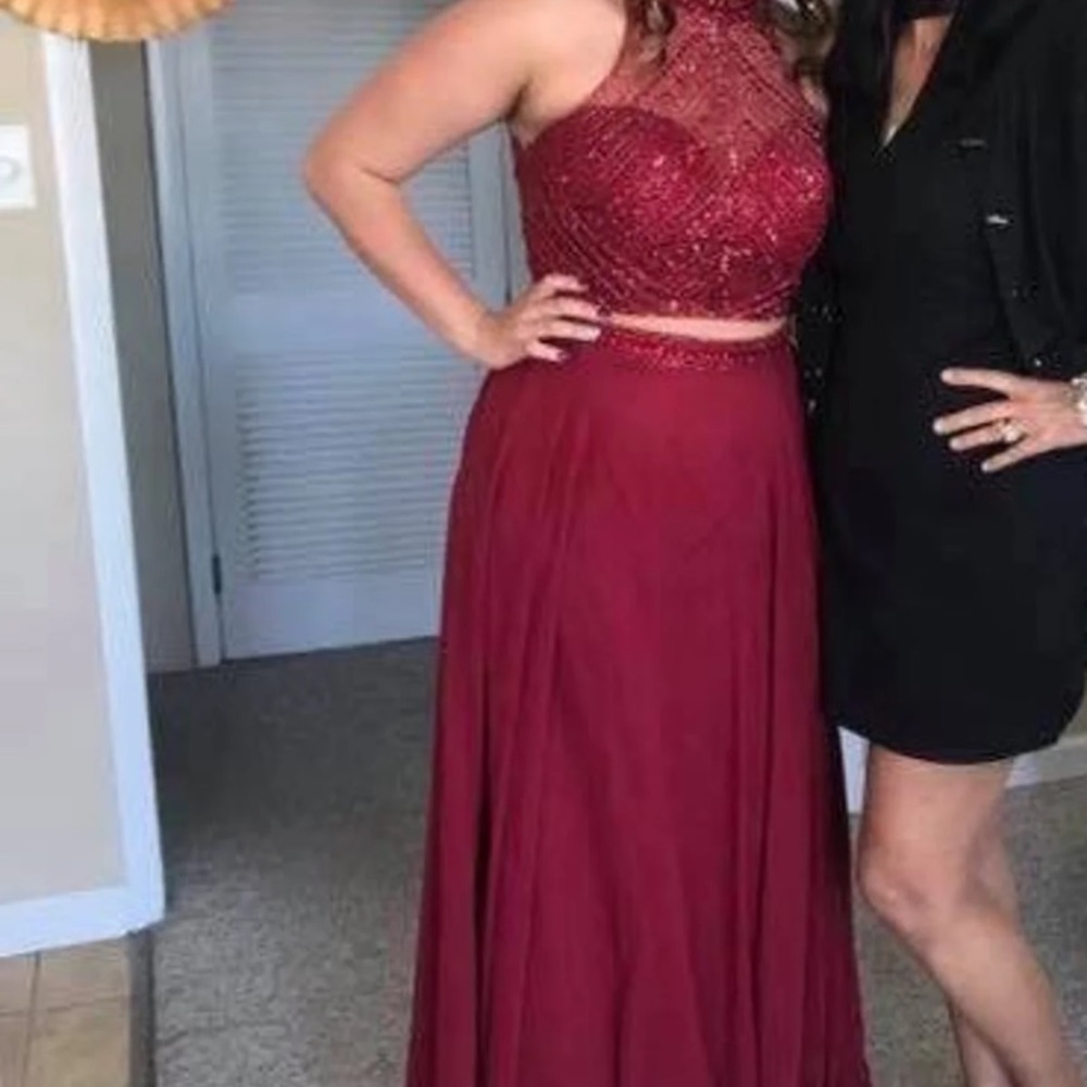 Prom Dress - Picture 3 of 4